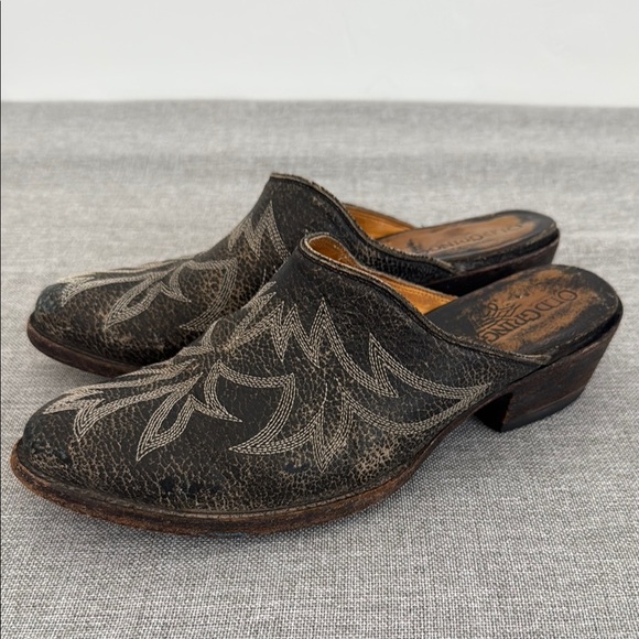 Old Gringo vintage Black Embroidered Mules 7/8 fit - Picture 1 of 9